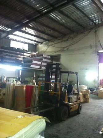 ban nha xuong dang san xuat tai quan 12 giao thong voi quoc lo 1a
