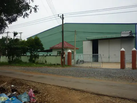 cho thue nha xuong 7000m2 tai tan thoi nhat quan 12