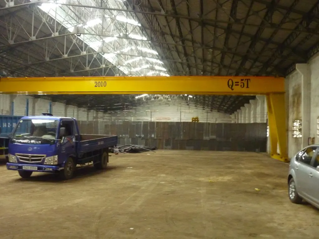 cho thue xuong dang thuc vinh dt 600m2 gia 20tr thang