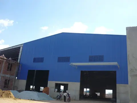 cho thue nha xuong tai tan uyen binh duong dt 3500m2