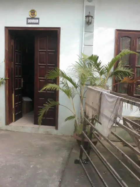 cho thue xuong 300 400m2 co phong son o ha noi