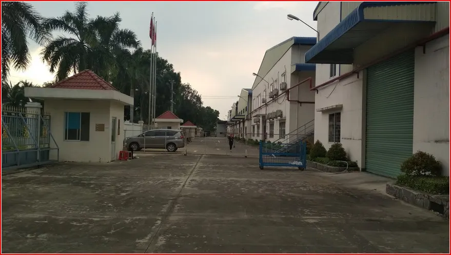 cho thue gap nha xuong 2 100m2 duong lon gan quoc lo 1a ba diem hoc mon gia canh tranh khu vuc