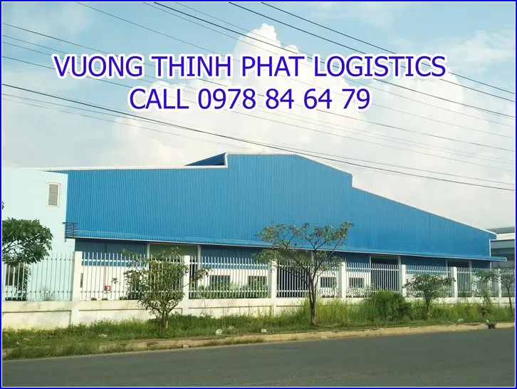 cho thue nha xuong gan 2 000m2 mat tien phan van hon quan 12 gia re nhat khu vuc
