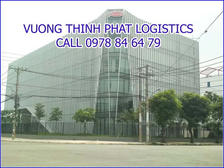 nhieu kho xuong 1 000m2 2 500m2 3 500m2 4 000m2 8 000m2 va dat phu hop lam kho bai